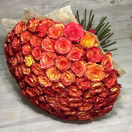Букет из 101 оранжевой розы Эквадор (70 см)